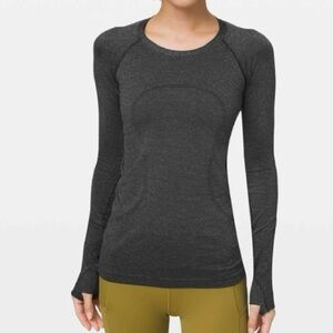 Lululemon Swiftly Tech LS Top Shine Black Size 4